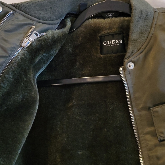 Guess New bomber Jacket - Picture 3 of 6